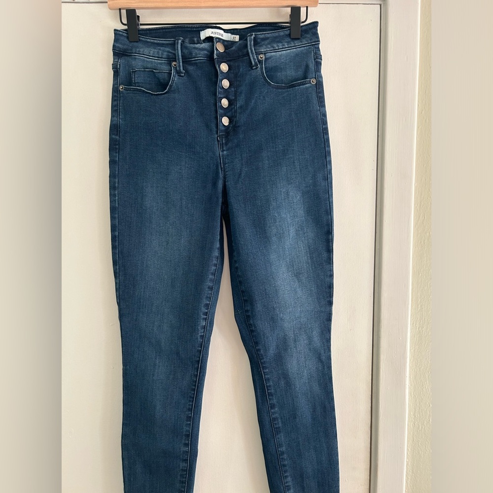 High waisted skinny jeans